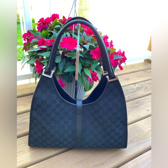 GUCCI GG monogram shoulder bag🔥🔥 - Picture 3 of 16